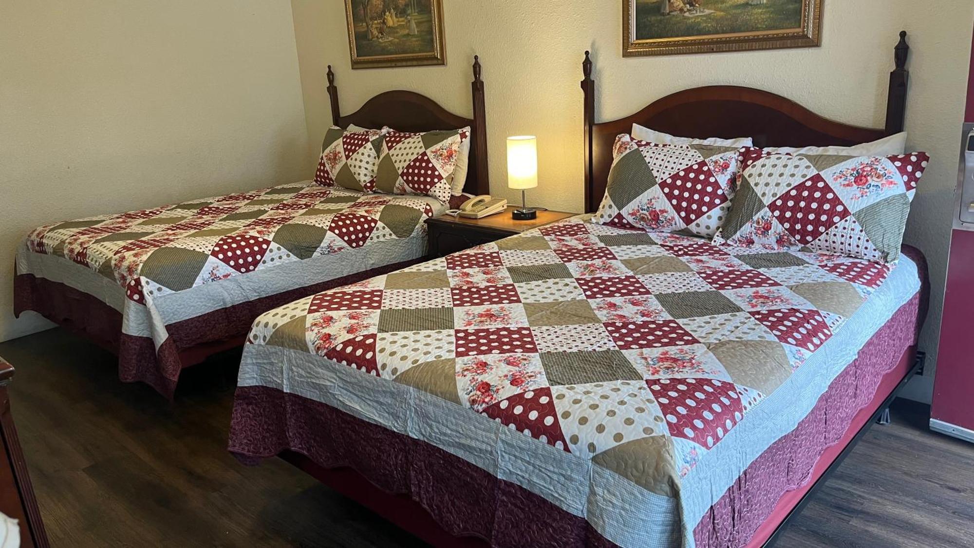 Economy Inn Paso Robles Eksteriør billede