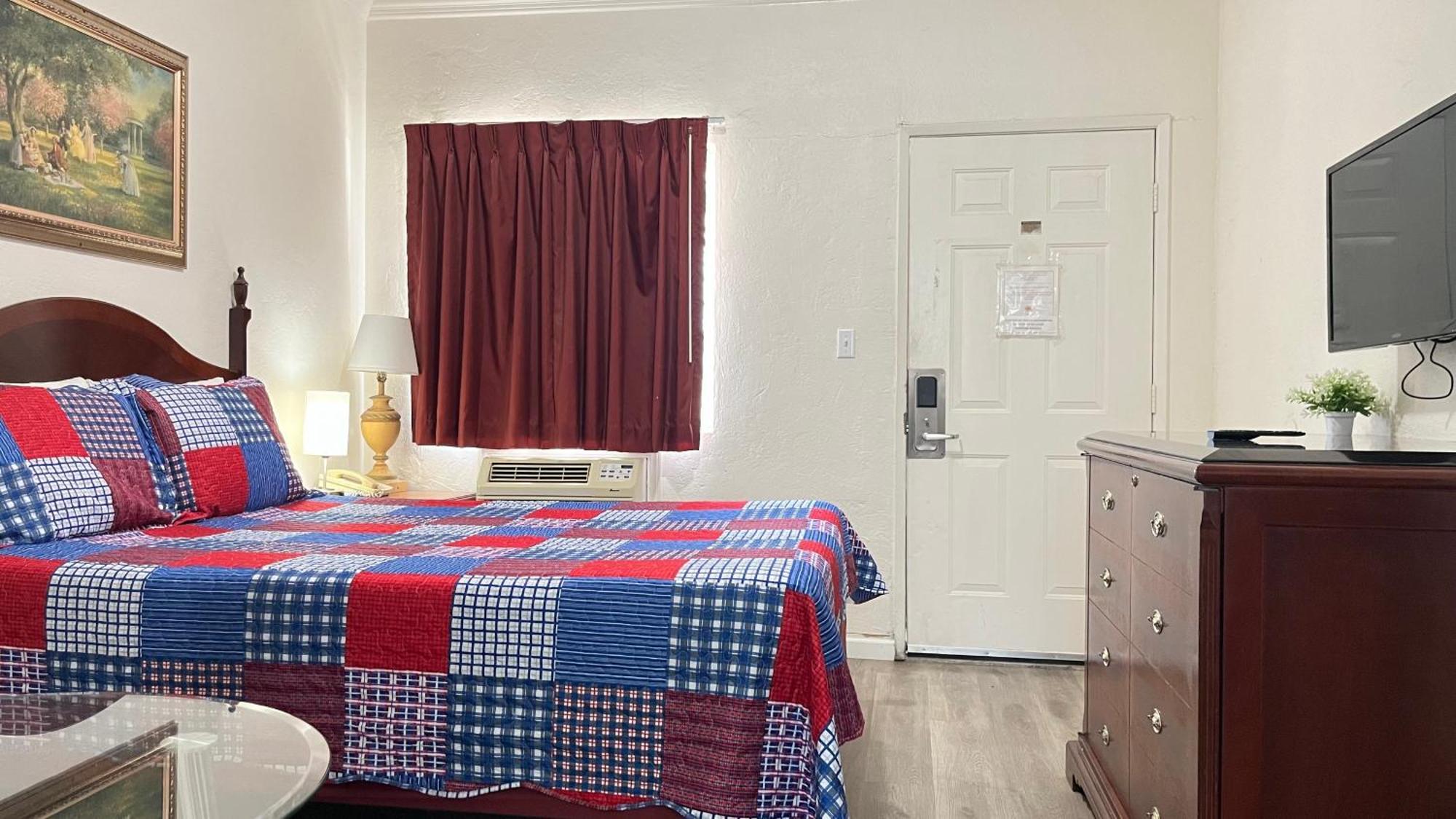Economy Inn Paso Robles Eksteriør billede