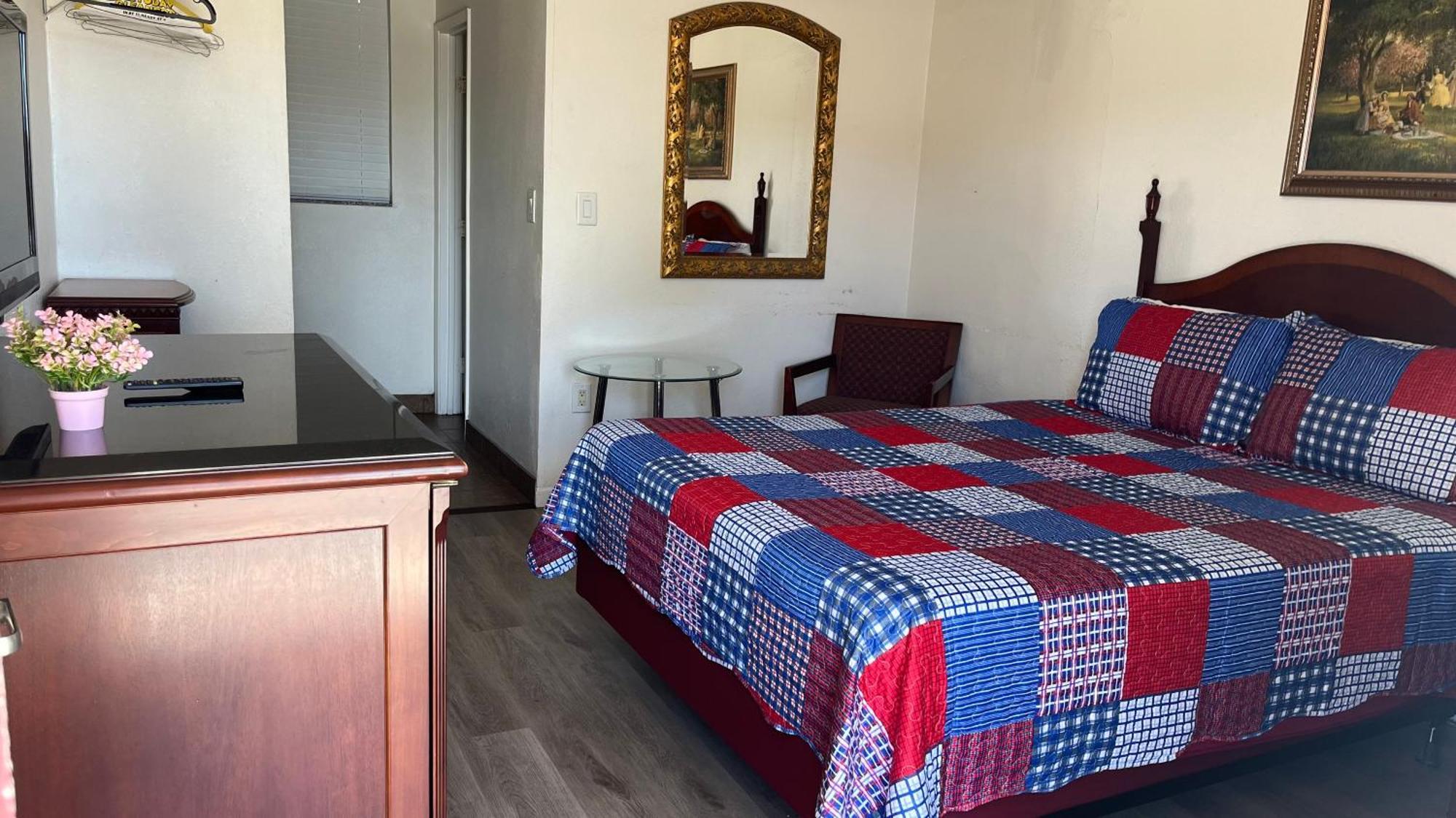Economy Inn Paso Robles Eksteriør billede