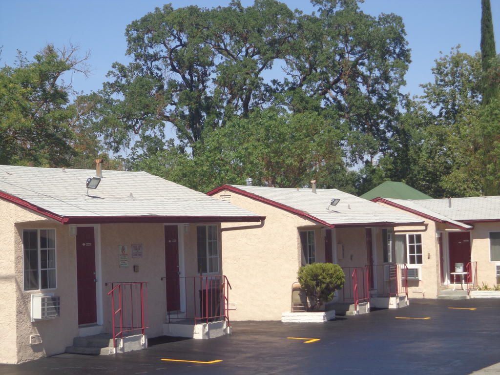 Economy Inn Paso Robles Eksteriør billede
